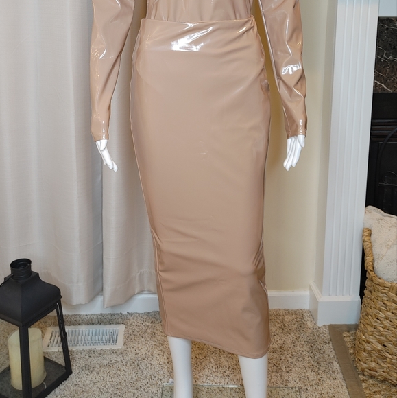 NAKED WARDROBE "The Vinyl Mood Midi Skirt" IN Coco, Womens M - Picture 5 of 10